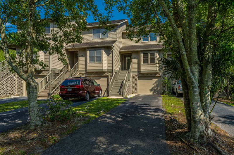 134 River Breeze Dr, Charleston, SC 29407