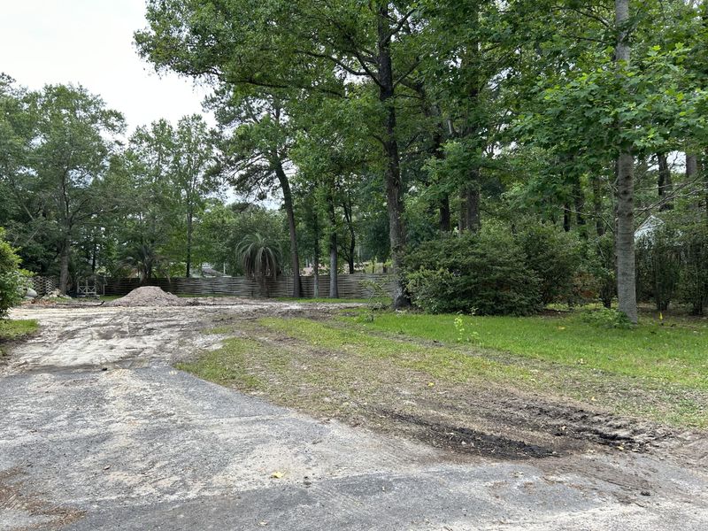 324 Ashley Dr, Summerville, SC 29485