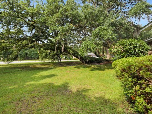 1129 Dennis Blvd, Moncks Corner, SC 29461