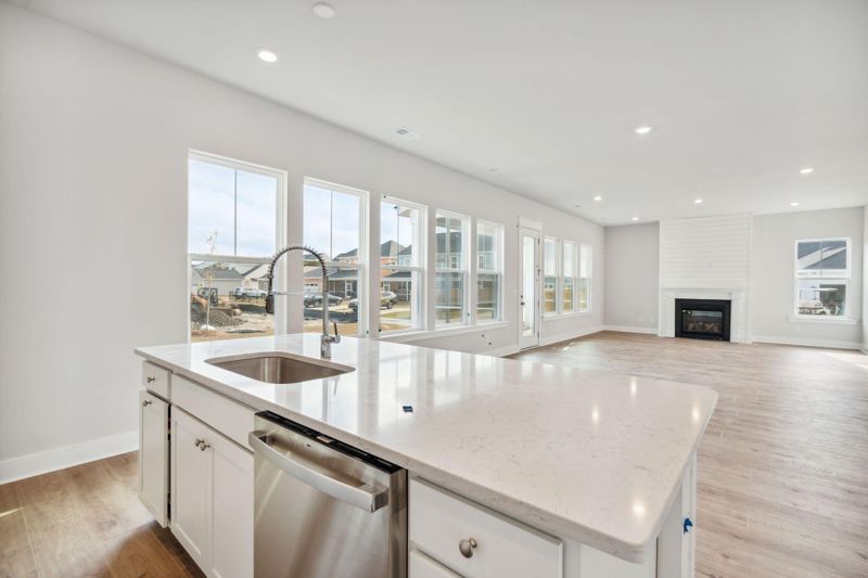 404 Parish Farms Dr, Summerville, SC 29486