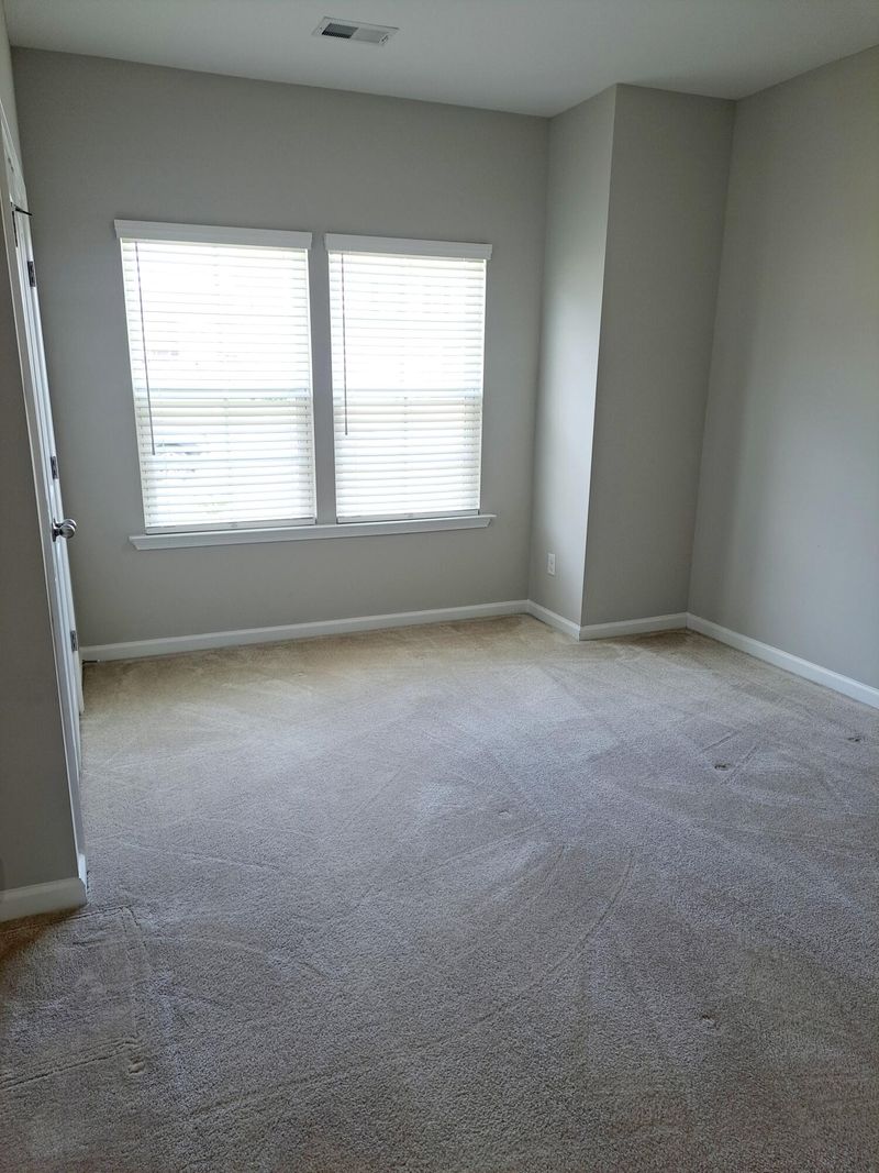1432 Hermitage Ln, Ladson, SC 29456
