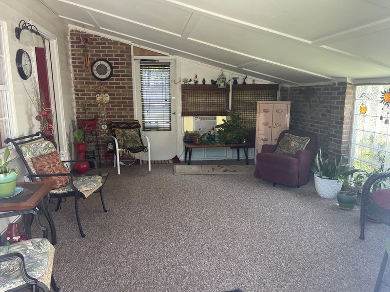 31 Plainfield Ave, Goose Creek, SC 29445
