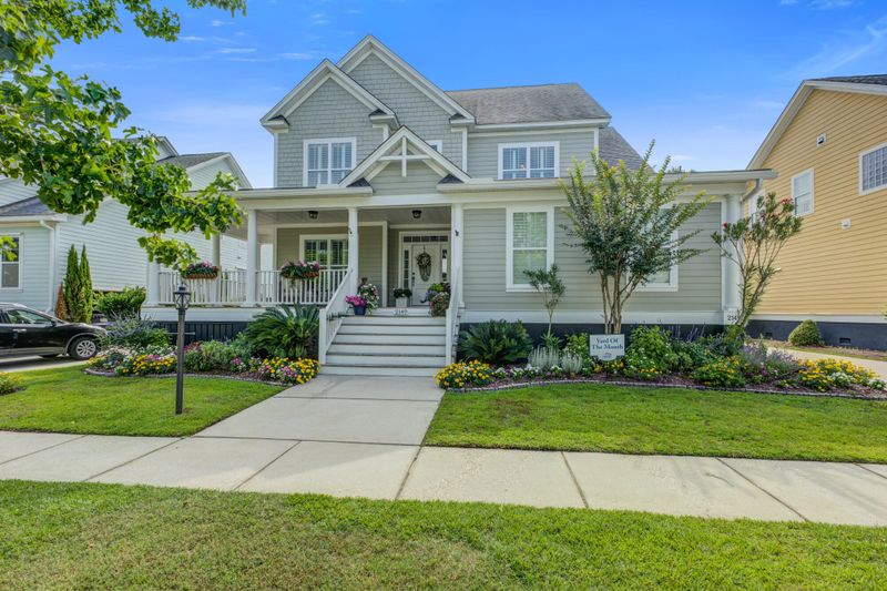 2149 Sandy Point Ln, Mount Pleasant, SC 29466
