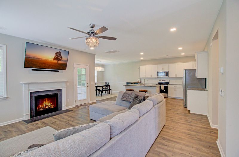 217 Mcclellan Way, Summerville, SC 29483