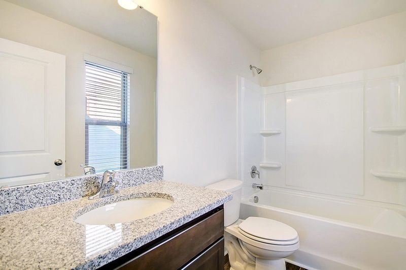 1051 Berry Patch Cir, Summerville, SC 29485