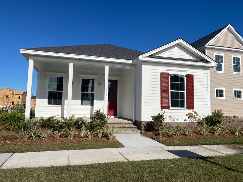 304 Eclipse St, Summerville, SC 29486