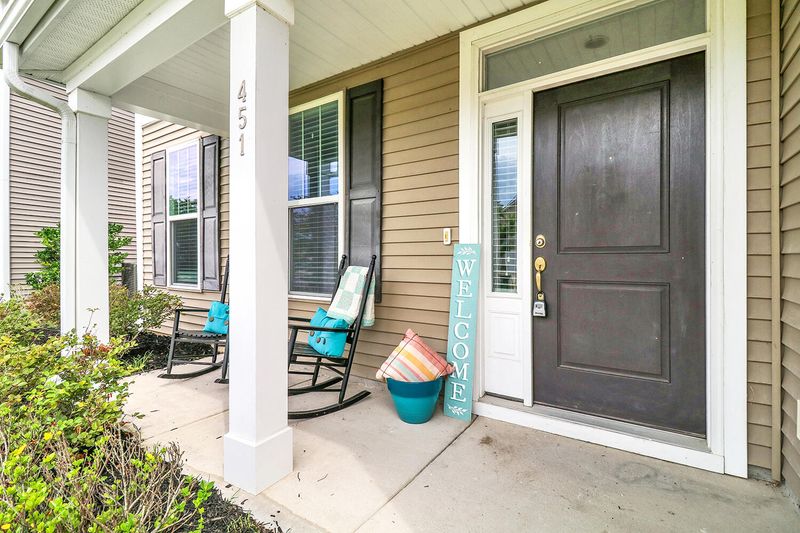 451 Flat Rock Ln, Summerville, SC 29486