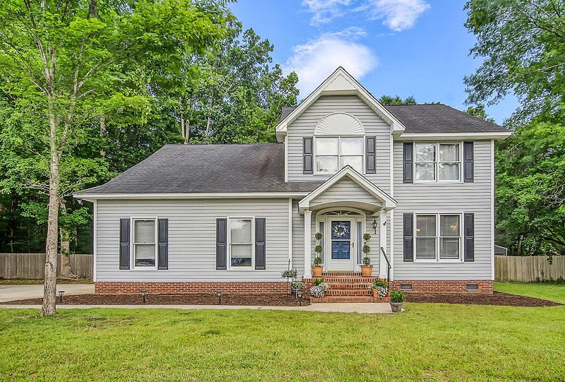 1604 Sterling Oaks Ct, Moncks Corner, SC 29461
