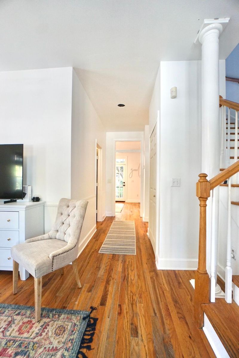 7 Felix St, Charleston, SC 29403
