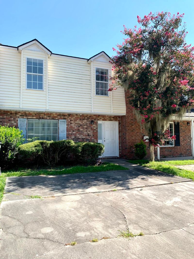 6888 Shahid Row, North Charleston, SC 29418