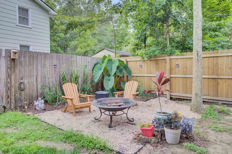 2006 Maybelles Ln, Charleston, SC 29414