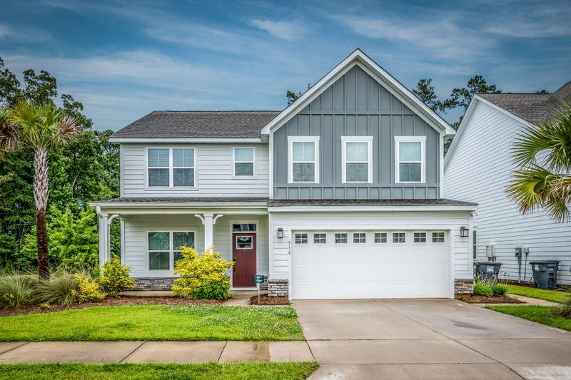 316 Coopers Hawk Dr, Summerville, SC 29483