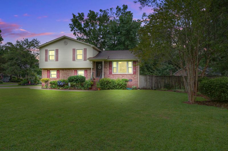101 Beverly Dr, Ladson, SC 29456