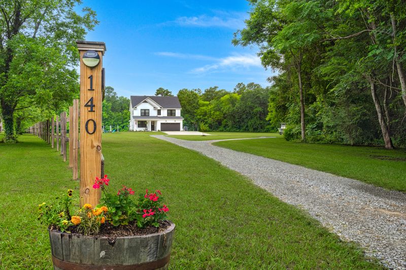 140 Long Plantation Rd, Harleyville, SC 29448