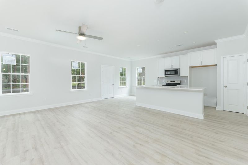231 Lipman St, Summerville, SC 29483