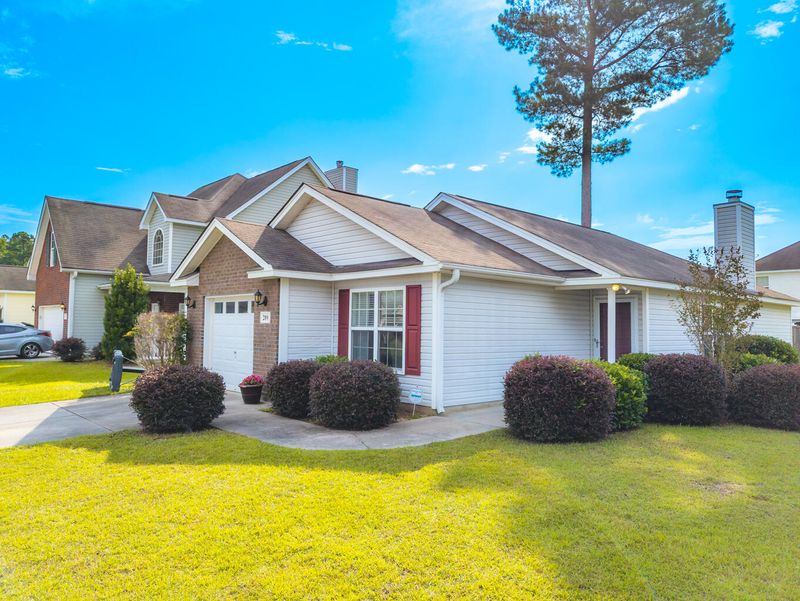 289 Westbrooke Rd, Summerville, SC 29486