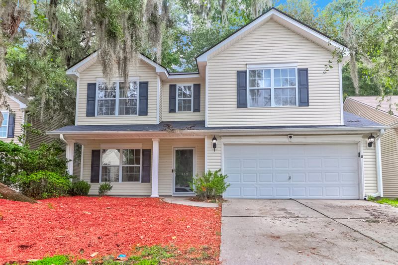 132 Moon Shadow Ln, Summerville, SC 29485
