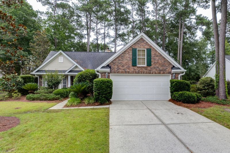 527 Pointe Of Oaks Rd, Summerville, SC 29485