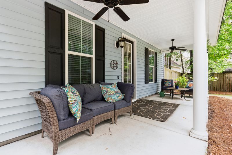 1527 Lynton Ave, Charleston, SC 29412