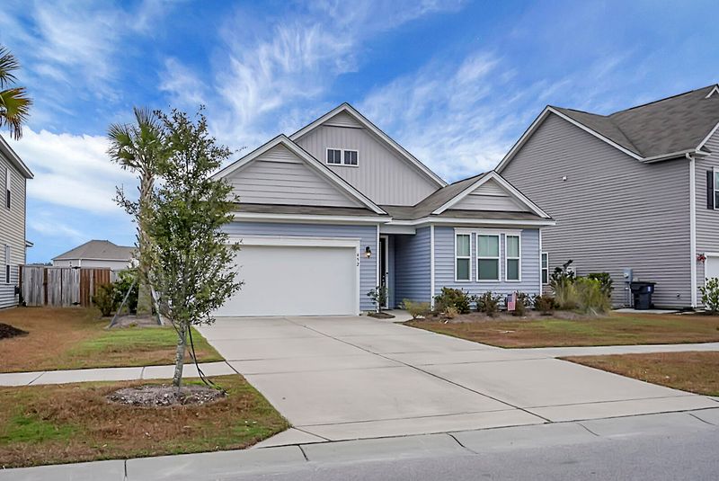 452 Zenith Blvd, Summerville, SC 29486