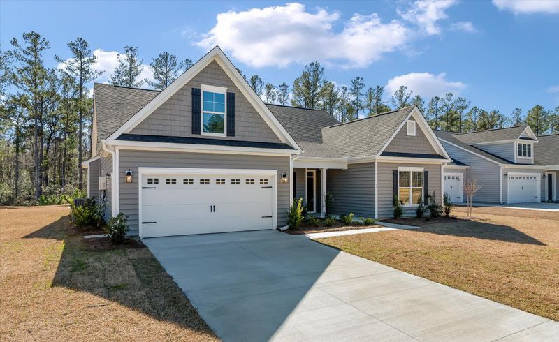 180 Huguenot Trl, Huger, SC 29450