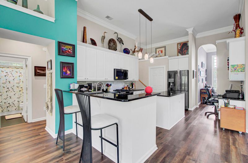 741 Bent Hickory Rd, Charleston, SC 29414