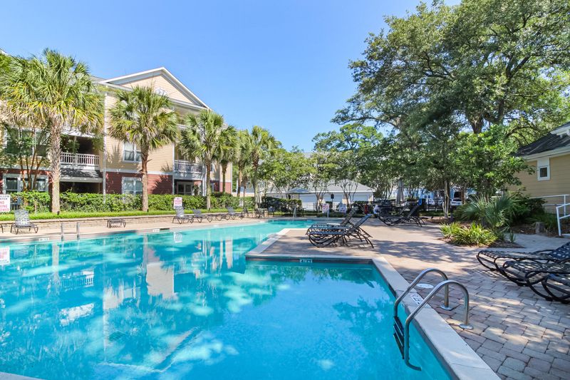 300 Bucksley Ln #303, Charleston, SC 29492