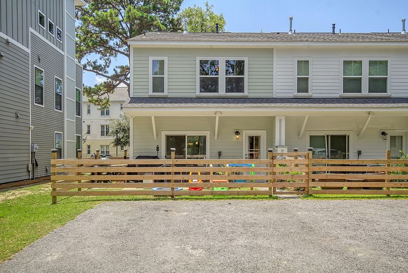 4567 Summey St, North Charleston, SC 29405