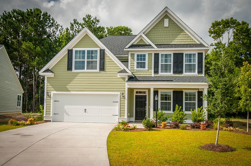 459 Eagleview Dr, Moncks Corner, SC 29461