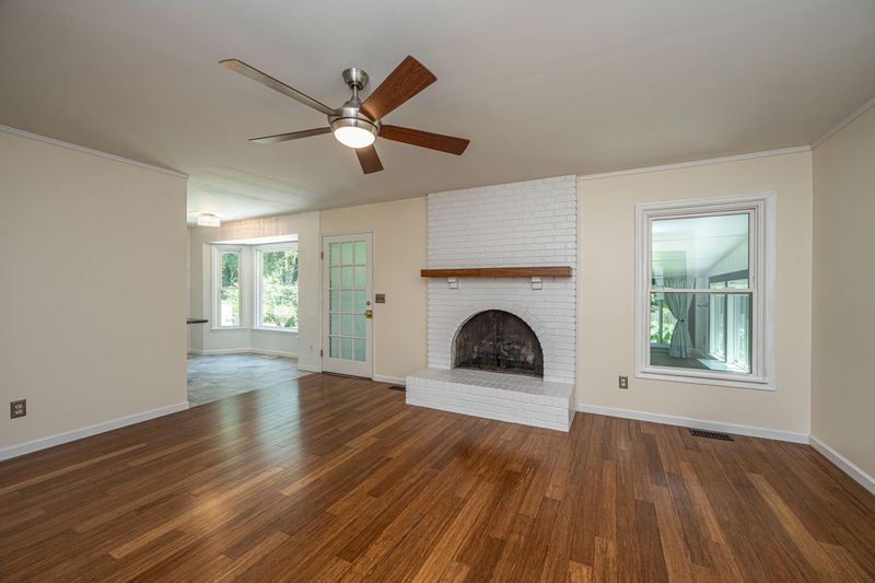 2302 Brevard Rd, Charleston, SC 29414