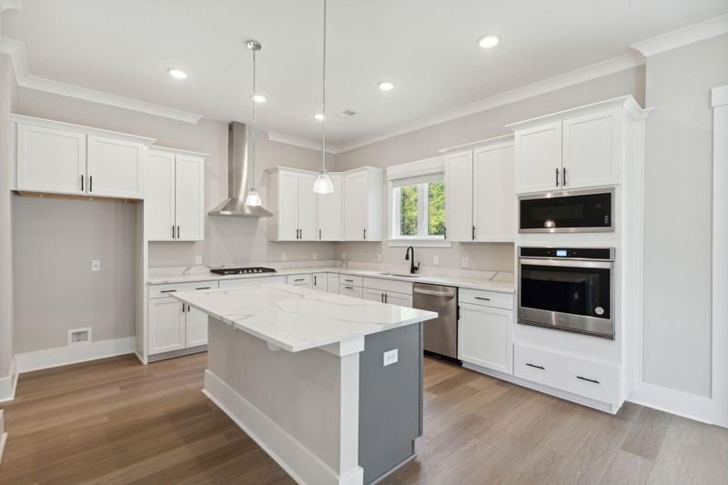 109 Weston James Loop, Huger, SC 29450