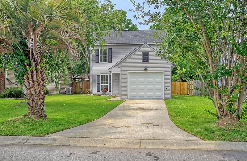 4080 Bonaparte Dr, North Charleston, SC 29418