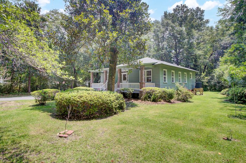 317 S Laurel St, Summerville, SC 29483