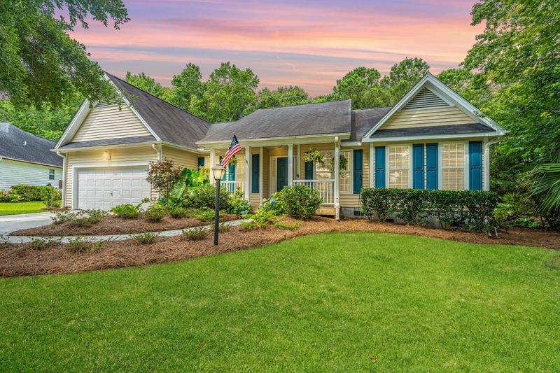 1532 Glen Erin Dr, Mount Pleasant, SC 29464