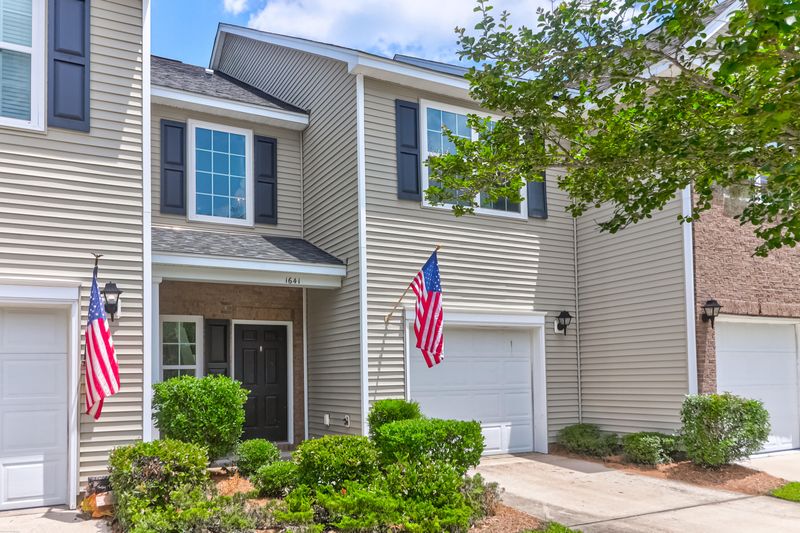 1641 Indaba Way, Charleston, SC 29414