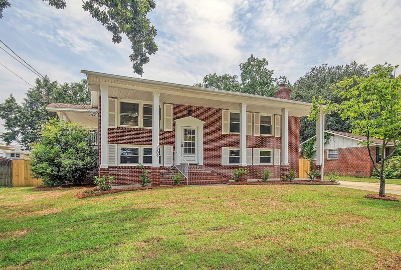 3309 Stonehaven Dr, North Charleston, SC 29420
