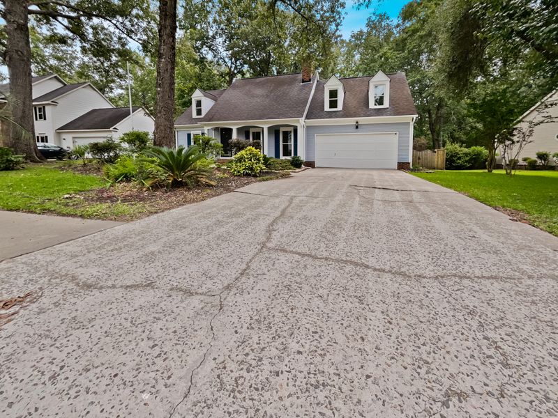 109 Essex Dr, Summerville, SC 29485