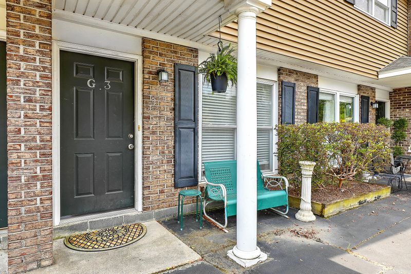 1854 Mepkin Rd #G3, Charleston, SC 29407