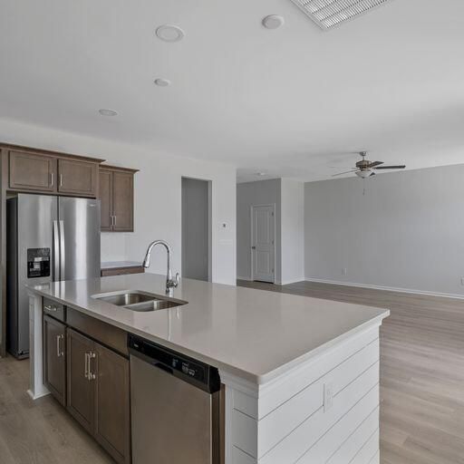 8677 Windsor Hill Blvd, North Charleston, SC 29420