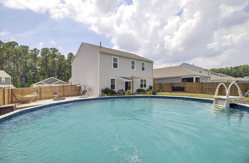 318 Mincy St, Moncks Corner, SC 29461