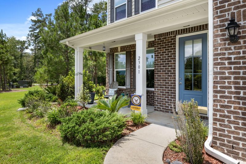 2301 Hummingbird Ln, Summerville, SC 29483
