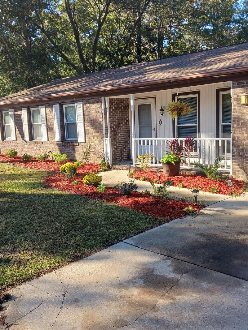106 Lionel Ln, Summerville, SC 29483