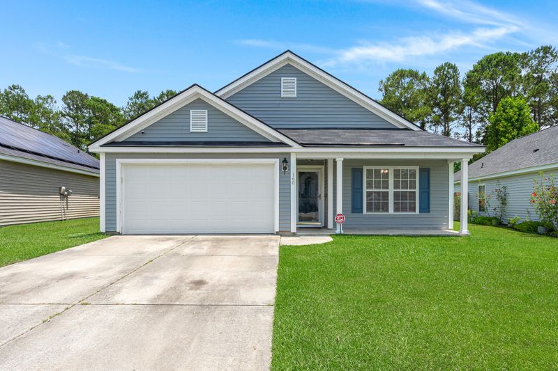 160 Wildberry Ln, Goose Creek, SC 29445