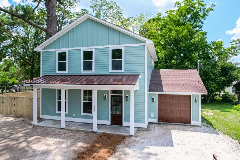 231 Curtiss Ave, Charleston, SC 29407