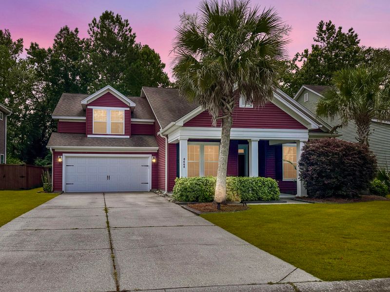 8468 Signal Island Dr, North Charleston, SC 29420