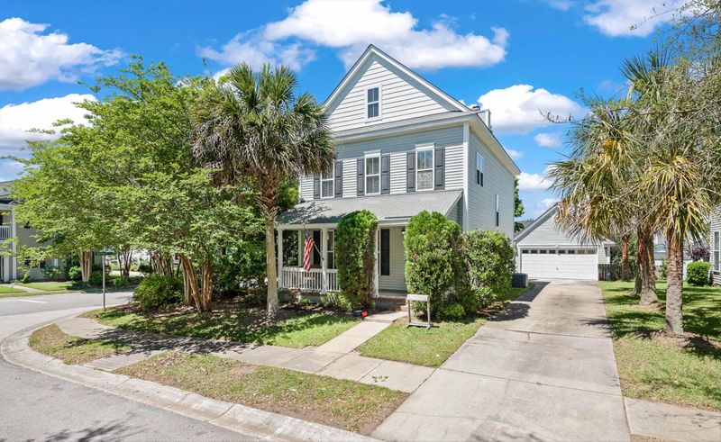 35 Regency Oaks Dr, Summerville, SC 29485
