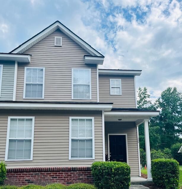 255 Brookshire Rd, Goose Creek, SC 29445