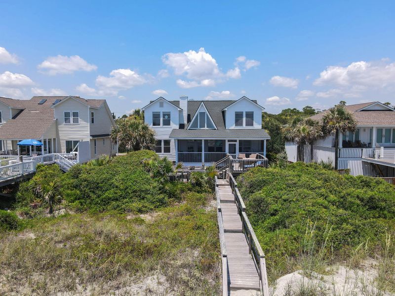 815 W Ashley Ave, Folly Beach, SC 29439