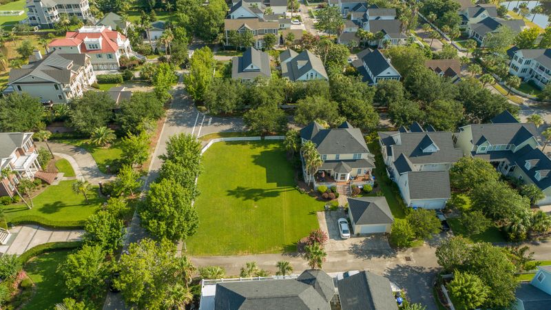 2500 Rivertowne Pw, Mount Pleasant, SC 29466