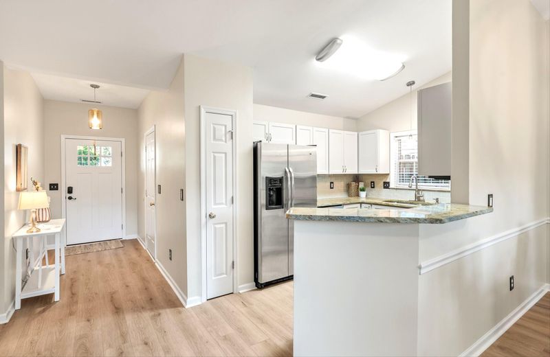 1524 Clark Sound Cir, Charleston, SC 29412